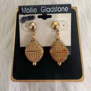 Vintage Gold Tone Dangle Earrings